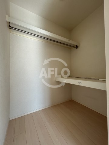 収納　ウォークインクローゼット