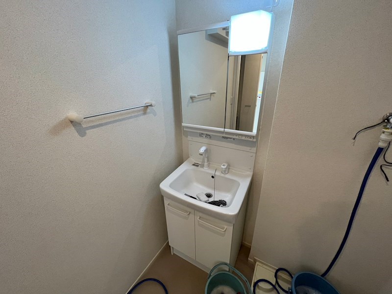 洗面設備　※別のお部屋の写真です。