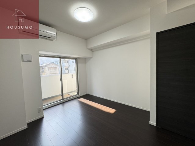 居室・リビング　居間です