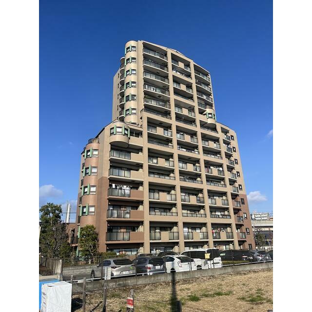 建物外観　数ある集合住宅で、見た目で「ビビッ」と来る物件とは相性が良い