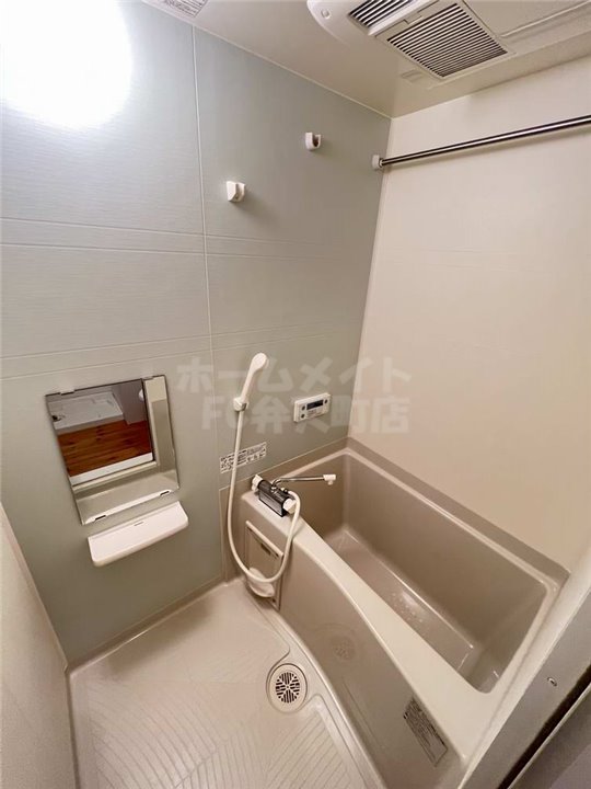 バス・シャワールーム　お風呂です