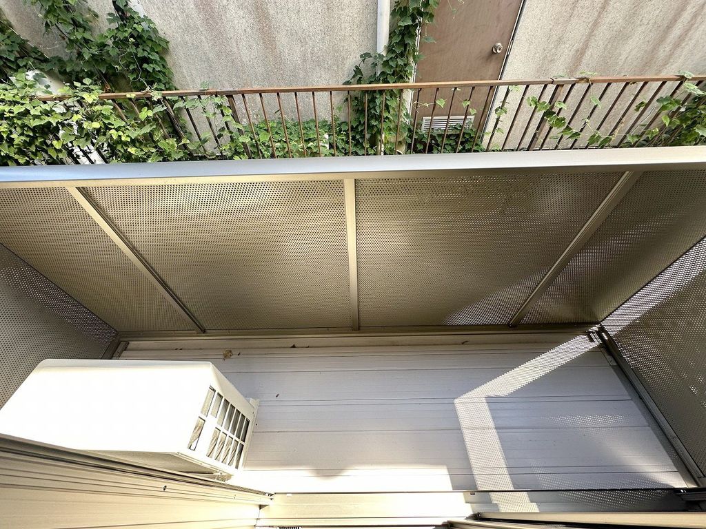 バルコニー　バルコニー