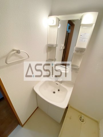 洗面設備　※同物件の参考写真です