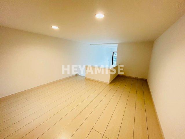 その他部屋・スペース　別号室の写真となります。