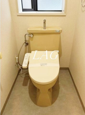 トイレ　トイレです。