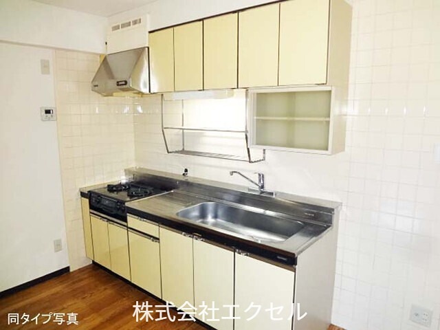 キッチン　ガスコンロ設置済みです。