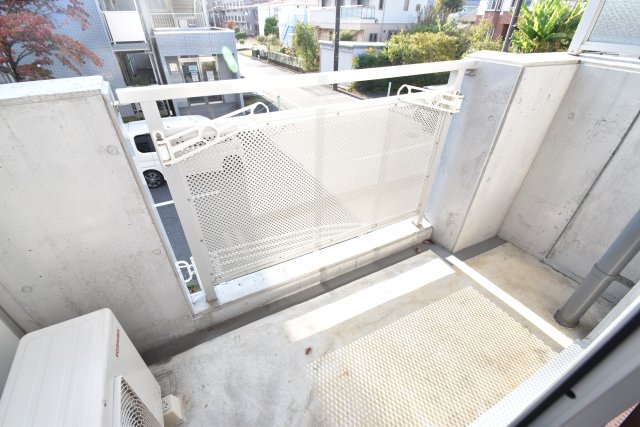 バルコニー　※参考写真