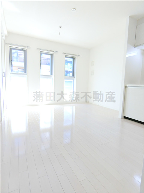 居室・リビング　南向きDK8.8帖　ダイニングキッチン