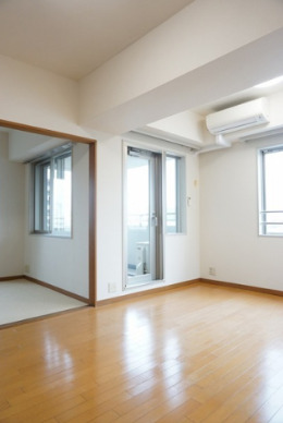 居室・リビング　同タイプ別部屋写真使用