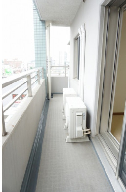 バルコニー　同タイプ別部屋写真使用