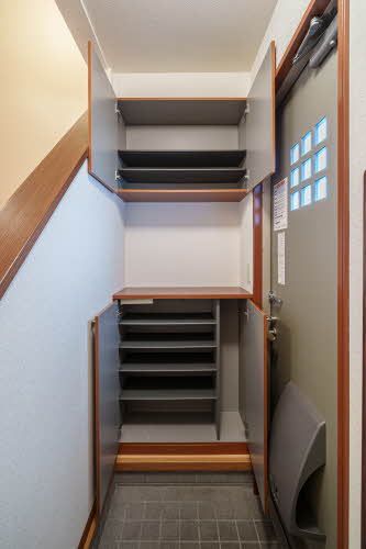 収納　シューズボックス