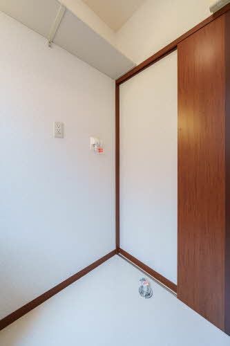 その他部屋・スペース　洗濯機置き場