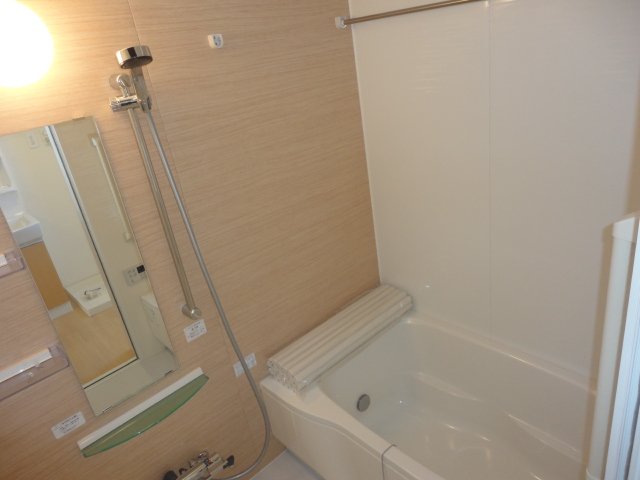 バス・シャワールーム　バス