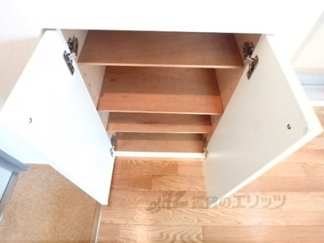 収納　下駄箱
