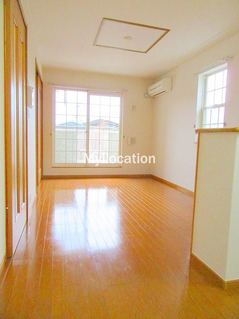 居室・リビング　☆快適なくつろぎ空間です☆