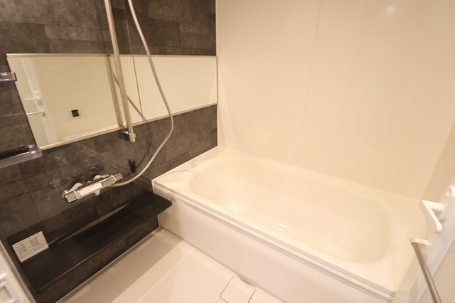 バス・シャワールーム　※同施工会社物件（イメージ）