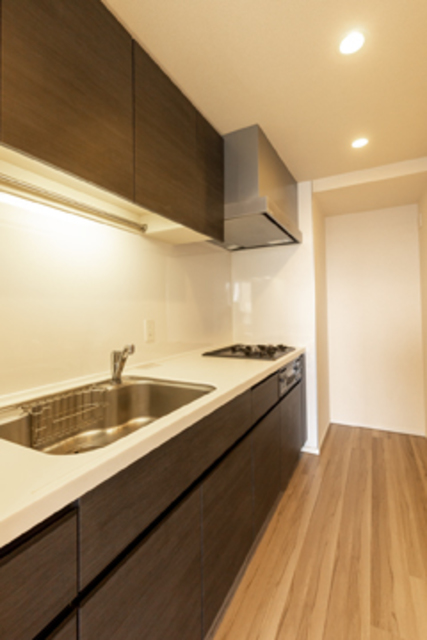 キッチン　※写真は同タイプ住戸です。