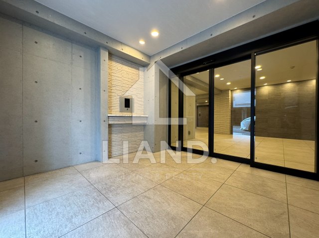 エントランス　プライマル福岡平尾