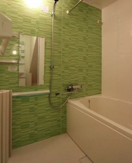 バス・シャワールーム　同物件別部屋参考写真です。