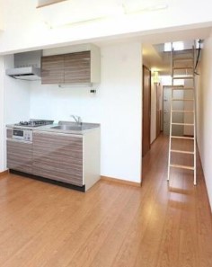 居室・リビング　同物件別部屋参考写真です。