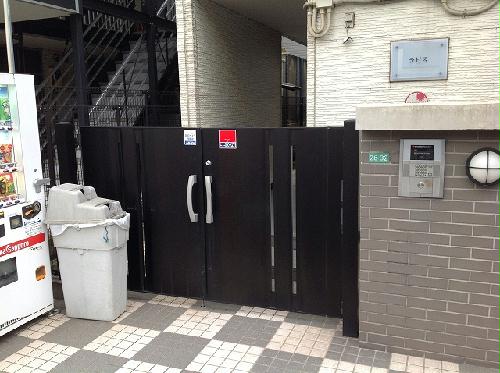 セキュリティ　オートロックゲート付き。