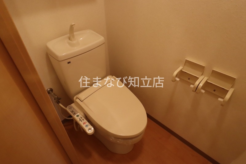 トイレ　同型タイプ