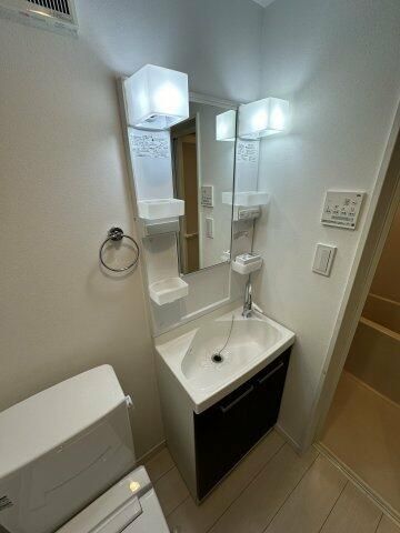 洗面設備　同一仕様