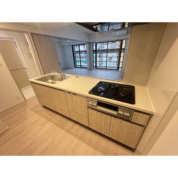 キッチン　図面と現状が異なる場合は現状優先となります。