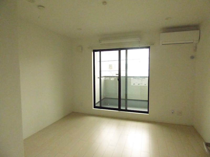 居室・リビング　別室の画像です、ご参考までに