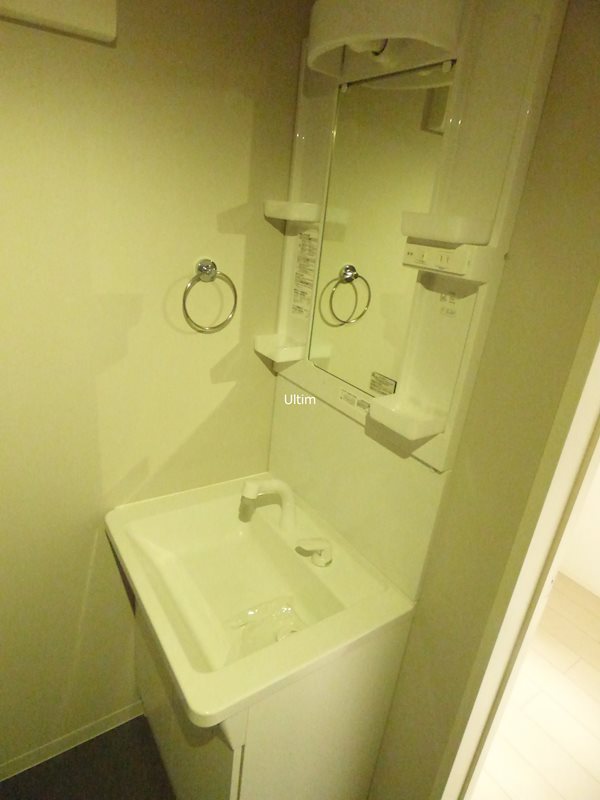 洗面設備　別室の画像です、ご参考までに