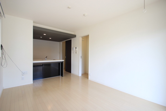 居室・リビング　※別号室参考写真