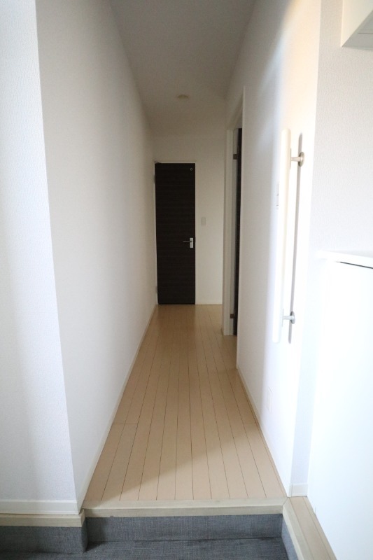 玄関　※別号室参考写真