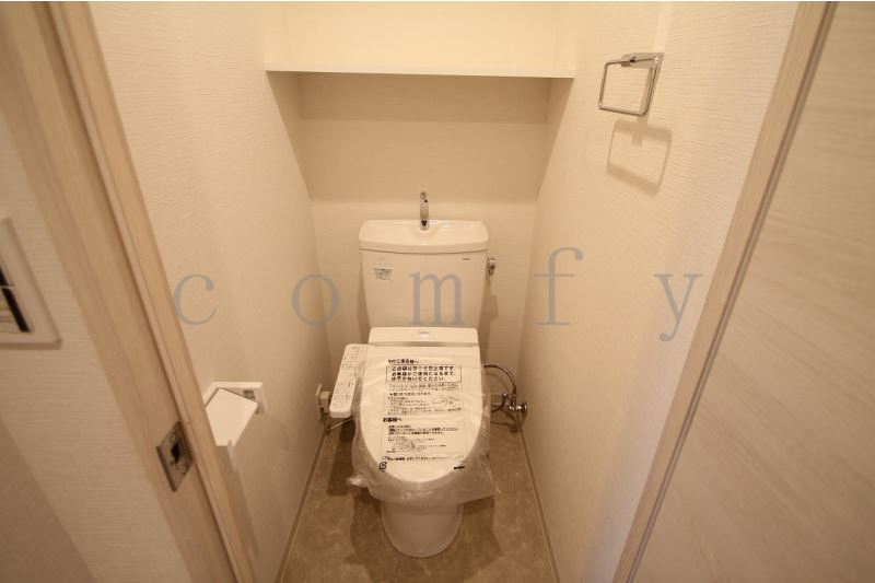 トイレ　ウォシュレット付きトイレ