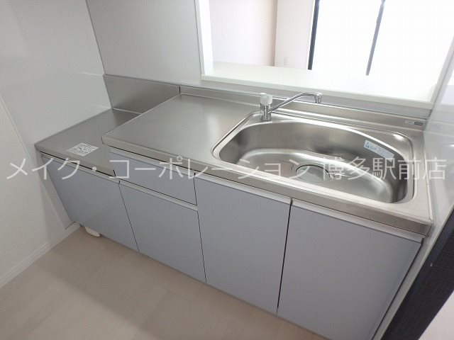 キッチン　※室内写真は同物件別部屋引用です。