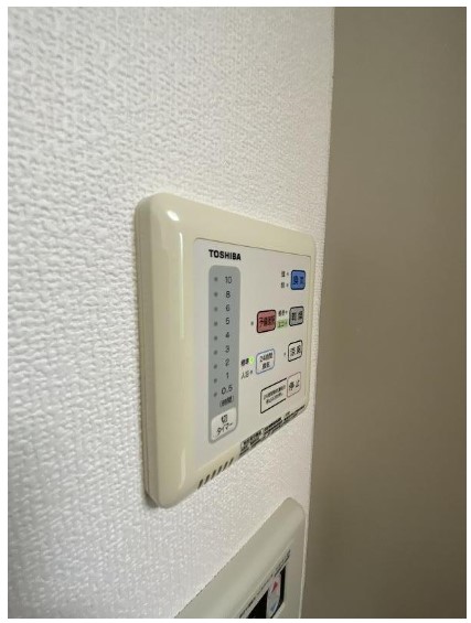 その他設備　洗濯物の乾燥はシャワールーム内にて。浴室乾燥機付きです。