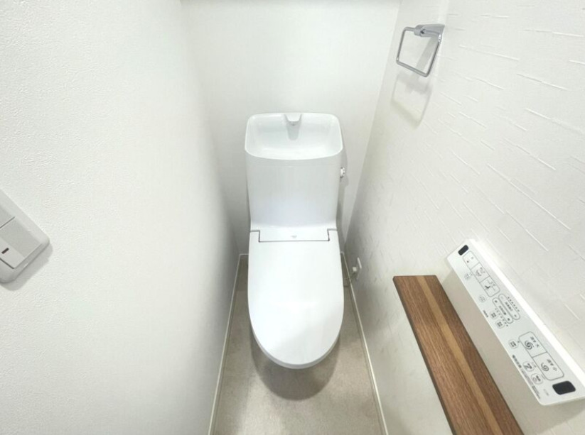 トイレ　同一仕様写真