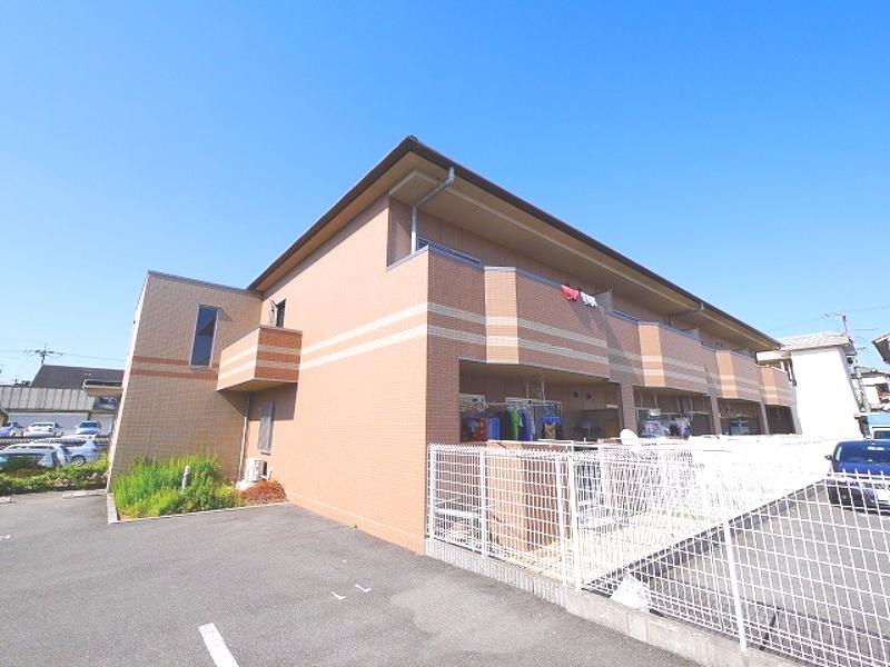 建物外観　外観は落ち着いています