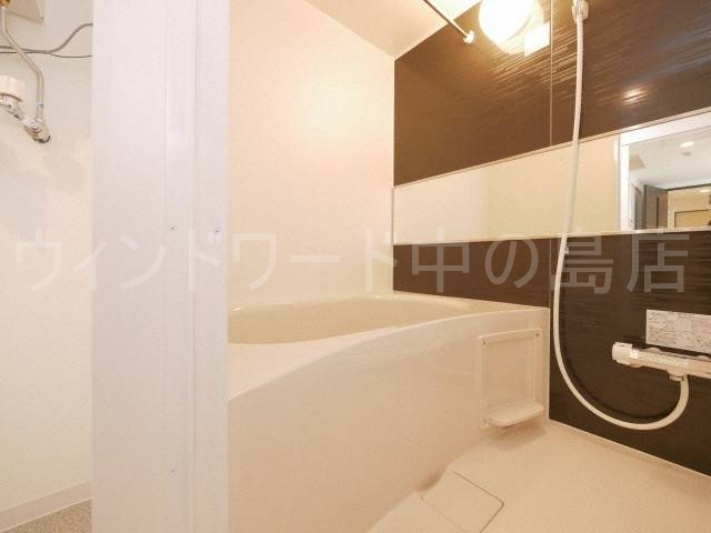 バス・シャワールーム　詳細は、ウィンドワード中の島店までご相談下さい。