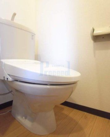 トイレ　※別部屋参考写真