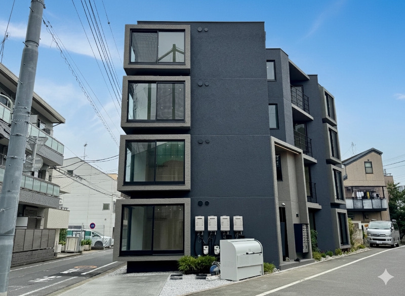 建物外観　都会に佇むスタイリッシュなかたちです