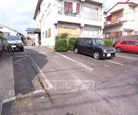 駐車場　駐車場です。