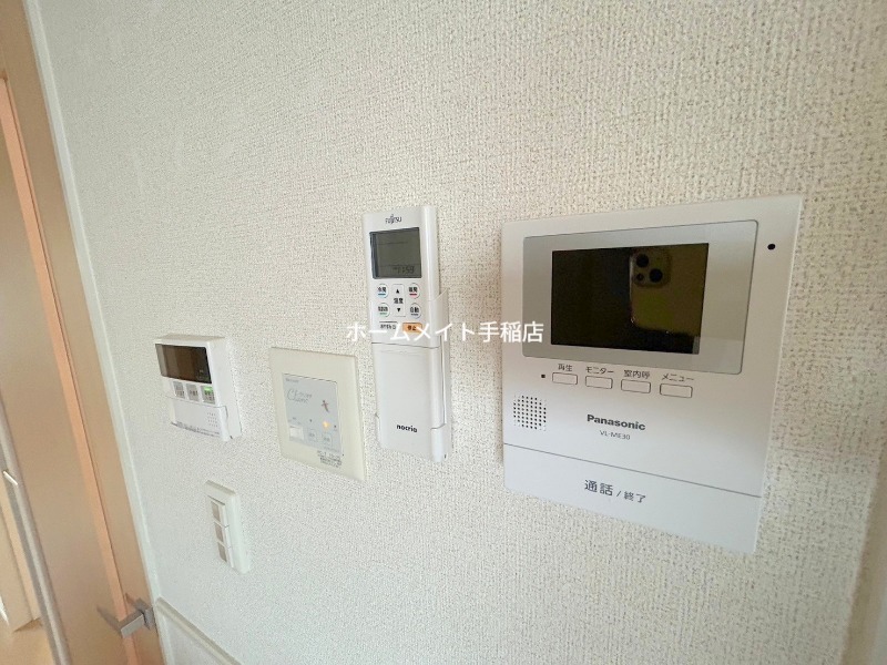 セキュリティ　モニター付きインターホン♪