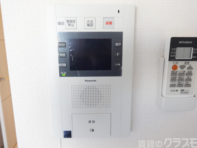 セキュリティ　防犯対策にもなるモニター付きインターホン☆