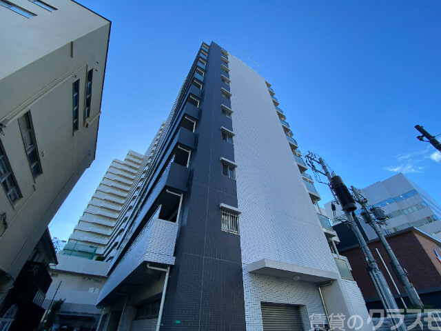 建物外観　駅近☆十三駅徒歩５分の好立地です♪
