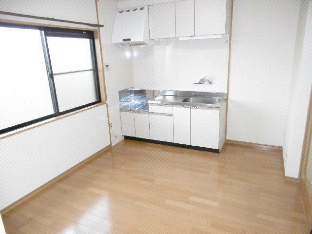 居室・リビング　202