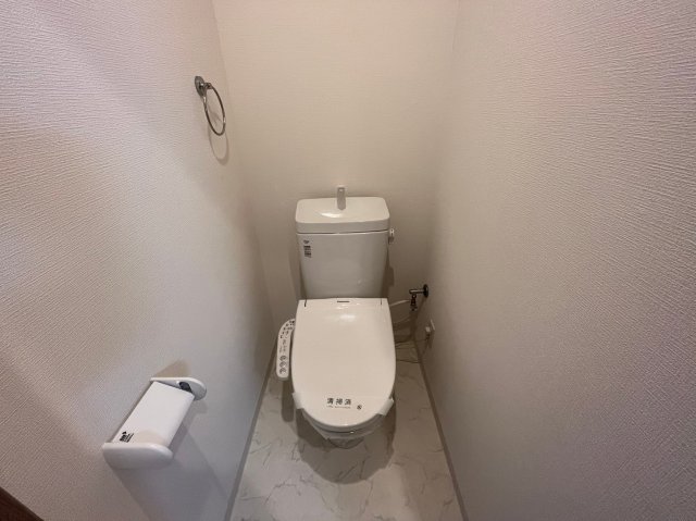 トイレ　※別部屋写真