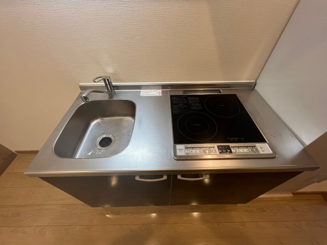 キッチン　※別部屋写真