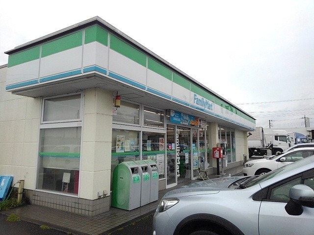 コンビニ　ファミリーマート小泉店（コンビニ）まで430m