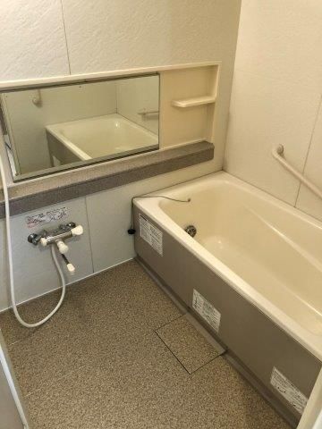 バス・シャワールーム　ゆったり過ごせるお風呂です