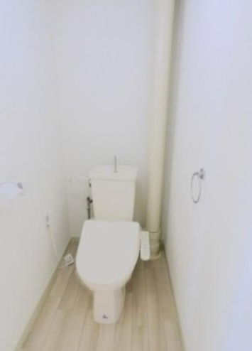 トイレ　別部屋参考写真